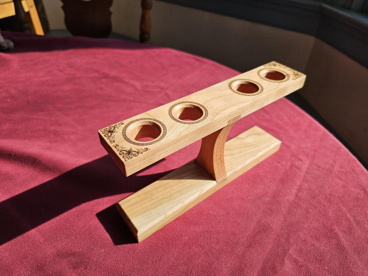 The Hourglass - A Shaker Inspired Propagation Station
